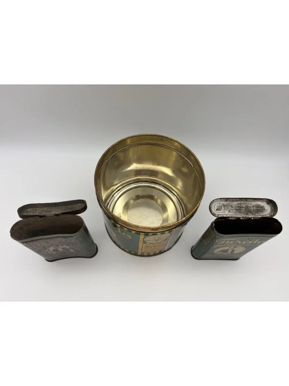 The American Tobacco Company lot antique